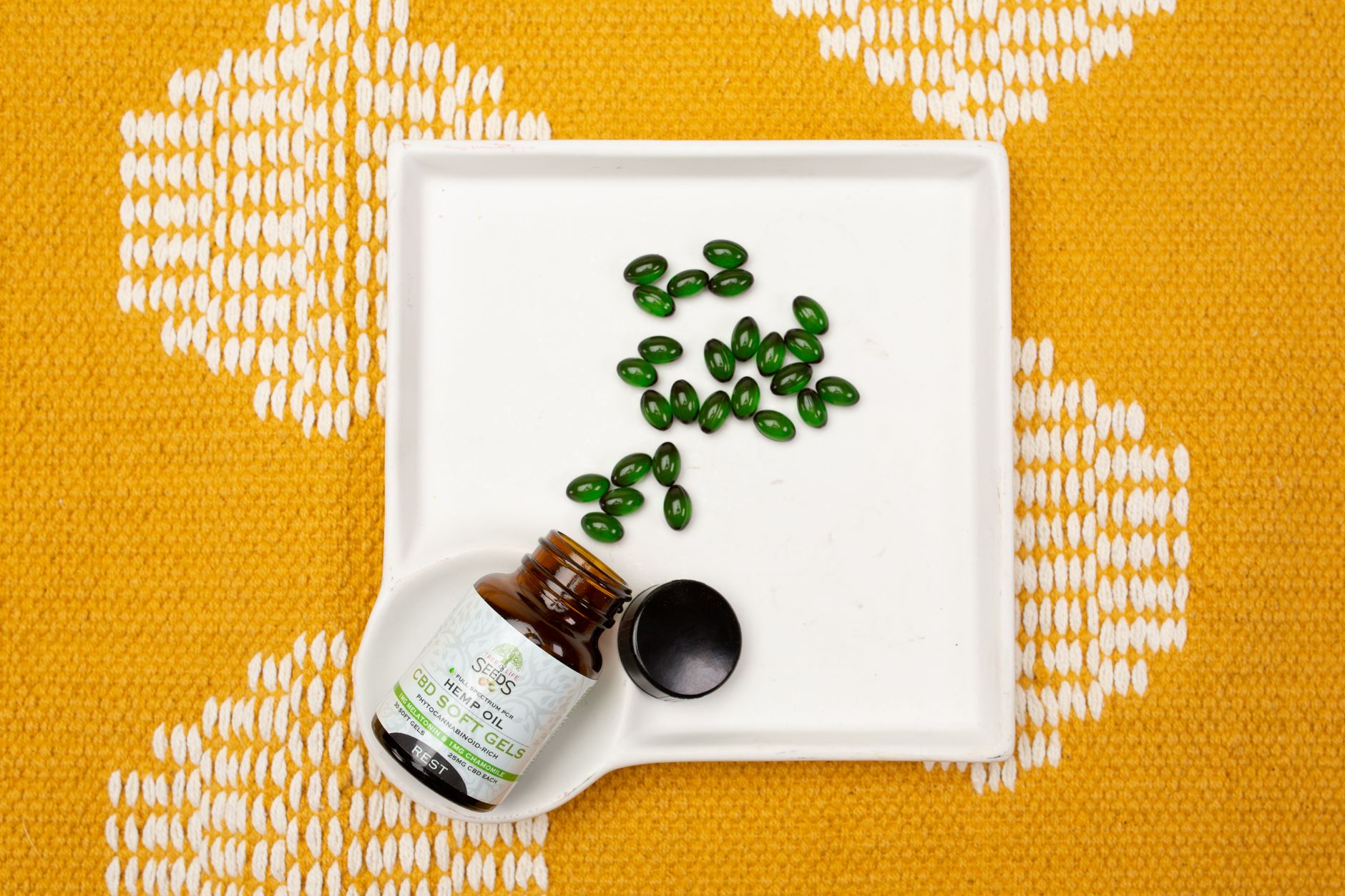 How to Choose the Best CBD Capsules for a Peaceful Sleep